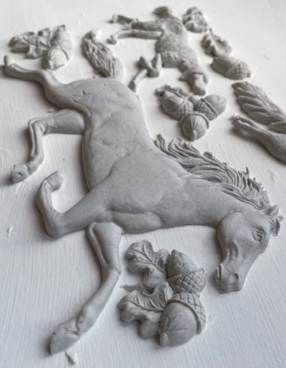 Horses & Hound IOD Mould