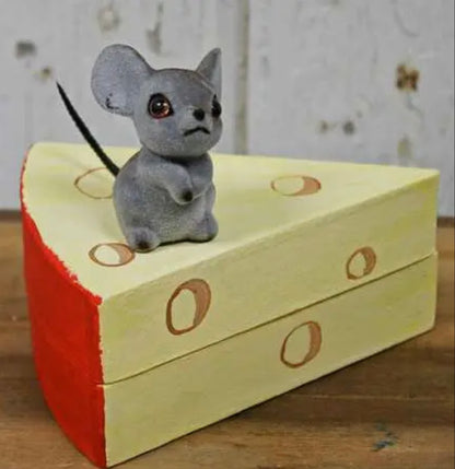 Paper Mache Cake Slice Shaped Box 4.5”x3.5”x2”